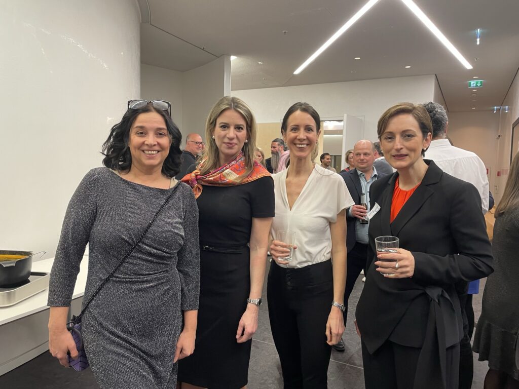 Finfluencer Circle Event No. 4, Birgit Hass Aylin Brunyes und Elena Hergass Deutsche Bank