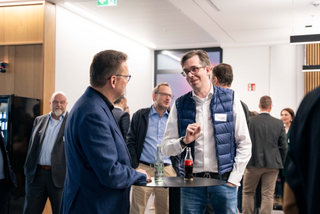 Finfluencer Circle No. 13 mit Vera Claas nxt assets und André Albrecht sopra steria