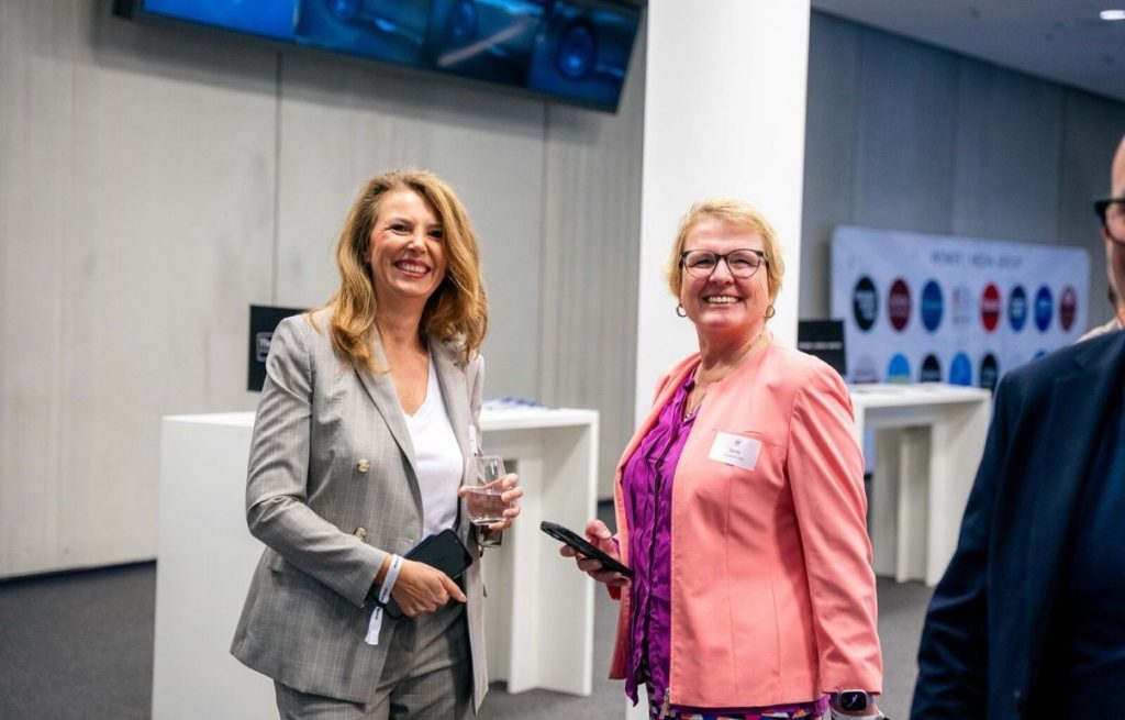 Edda Vogt beim Finfluencer Circle Award 2025