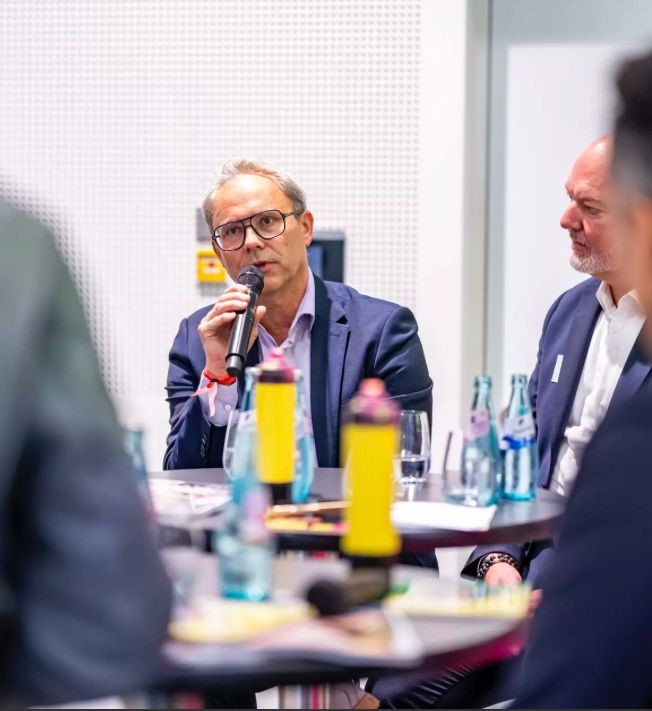 Florian Geiling beim Finfluencer Circle Award 2025